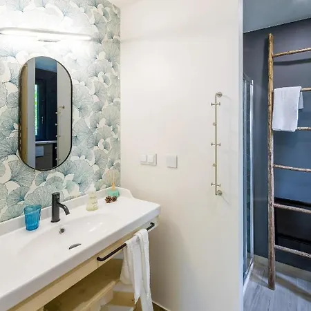 Holiday home Sen Sosen - Czarujacy Dom Z Sauna, Basenem I Stodola